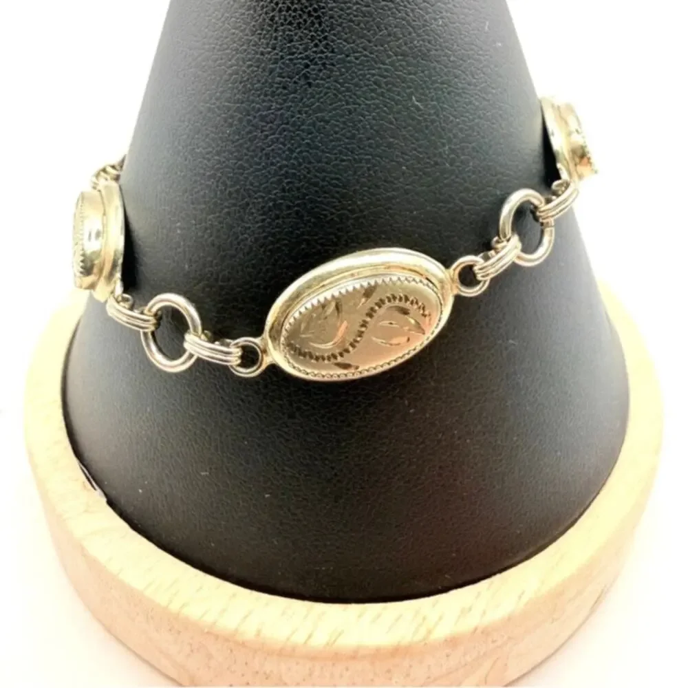 Vintage Mid-Century Silver Tone Floral Etched Oval Panel Chain Bracelet 7
